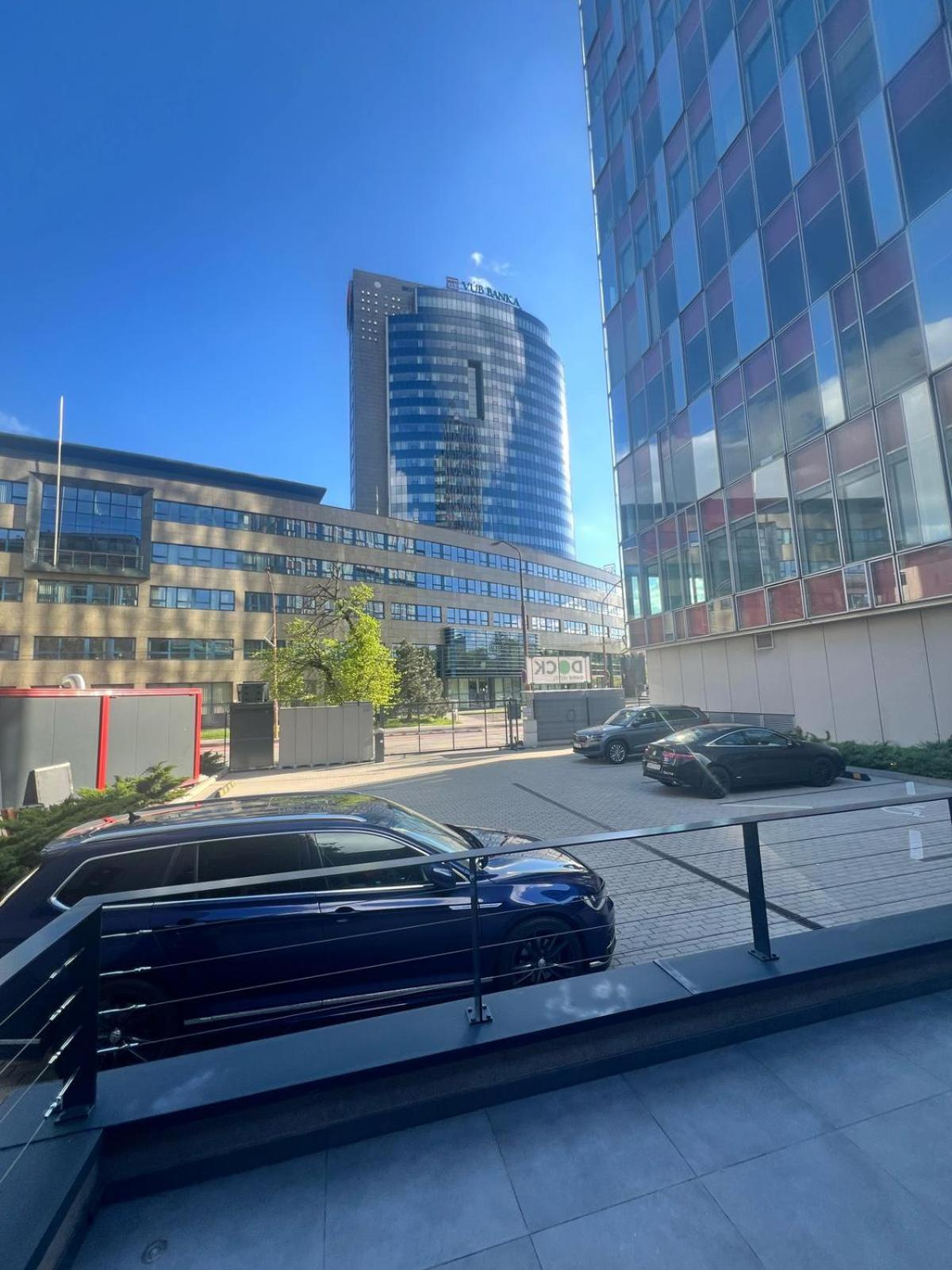 Garni Hotel Dock Bratislava Exterior foto